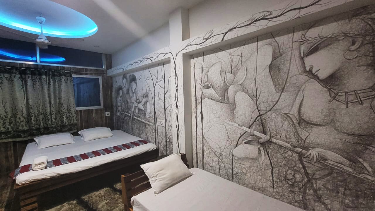 Nishi Theque Private  AC Cottage No 108