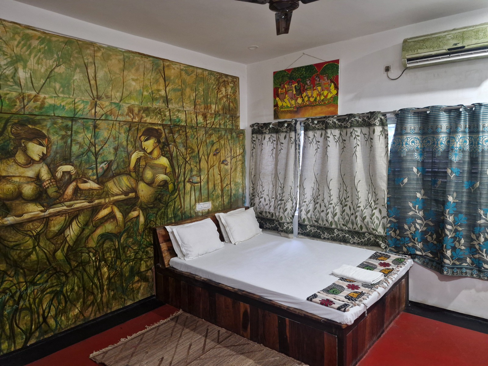 Sitara super deluxe AC room no 112